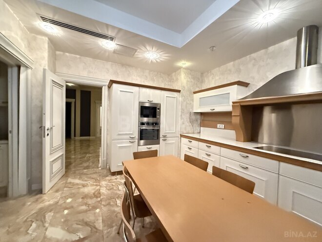 Продаётся 4-комн. новостройка 233 м², м. Низами, photo 17 from 28