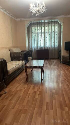 İcarəyə verilir 3 otaqlı köhnə tikili 100 m², Elmlər Akademiyası m., photo 1 from 12