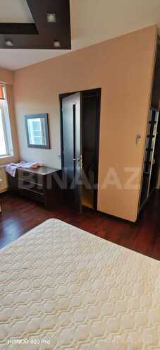 Сдаётся 3-комн. новостройка 140 м², м. Низами, photo 23 from 29