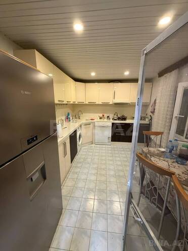 Satılır 8 otaqlı həyət evi/bağ evi 400 m², Şüvəlan q., photo 30 from 32