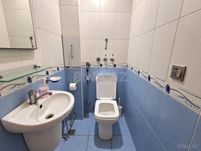 Сдается 3-комн. новостройка 110 м², м. Нефтчиляр, photo 8 from 11