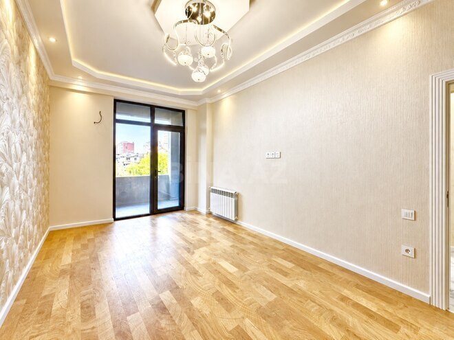 Продается 2-комн. новостройка 65 м², м. Кара Караев, photo 8 from 10