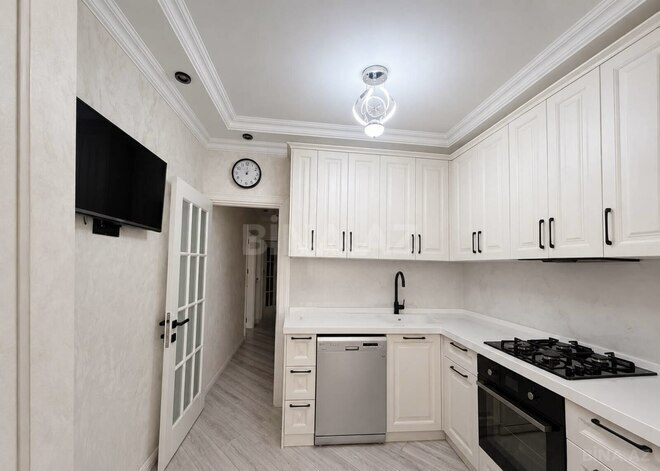 Продаётся 3-комн. вторичка 85 м², м. Халглар Достлугу, photo 12 from 15