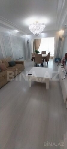 Продаётся 3-комн. вторичка 85 м², м. Халглар Достлугу, photo 1 from 9