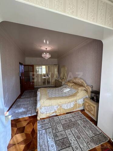 Продаётся 5-комн. вторичка 120 м², Хатаинский р., photo 8 from 21