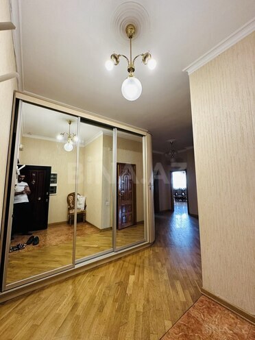 İcarəyə verilir 3 otaqlı yeni tikili 125 m², 28 May m., photo 18 from 19