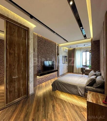 Сдается 3-комн. новостройка 140 м², м. Низами, photo 8 from 13