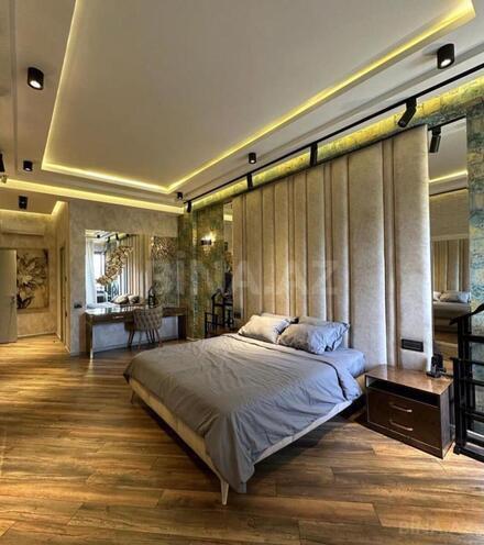 Сдается 3-комн. новостройка 140 м², м. Низами, photo 6 from 13