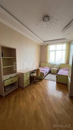 Сдается 3-комн. новостройка 123 м², м. Иншаатчылар, photo 4 from 9
