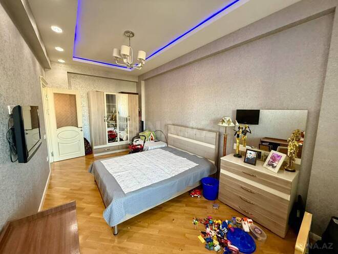 Продаётся 2-комн. новостройка 71 м², м. Кара Караев, photo 8 from 13