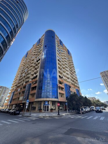 Satılır 4 otaqlı yeni tikili 177.5 m², Şah İsmayıl Xətai m., photo 1 from 9
