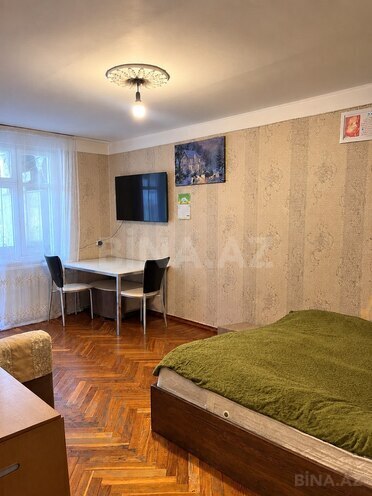 Продаётся 1-комн. вторичка 38 м², м. Нариман Нариманов, photo 1 from 8