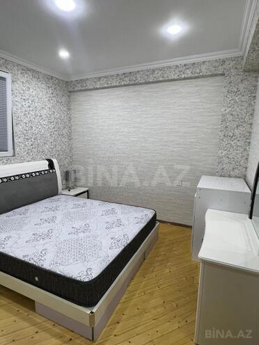 Сдается 3-комн. новостройка 90 м², м. Нефтчиляр, photo 8 from 16