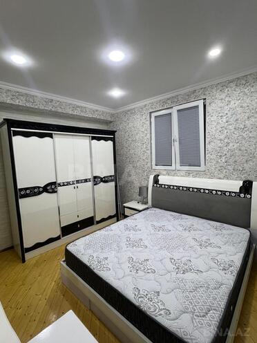 Сдается 3-комн. новостройка 90 м², м. Нефтчиляр, photo 9 from 16