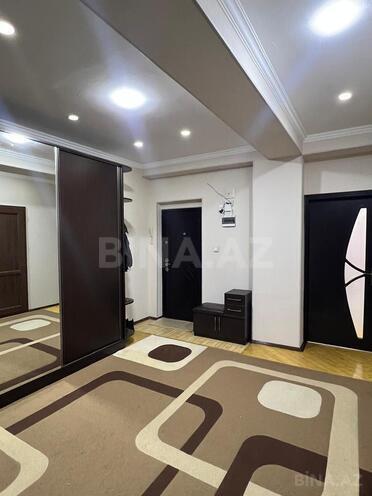 Сдается 3-комн. новостройка 90 м², м. Нефтчиляр, photo 15 from 16
