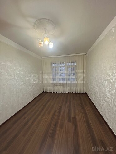 Продается 1-комн. вторичка 40 м², м. Нефтчиляр, photo 4 from 13