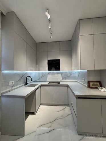 Продаётся 5-комн. новостройка 179.8 м², м. Иншаатчылар, photo 1 from 27