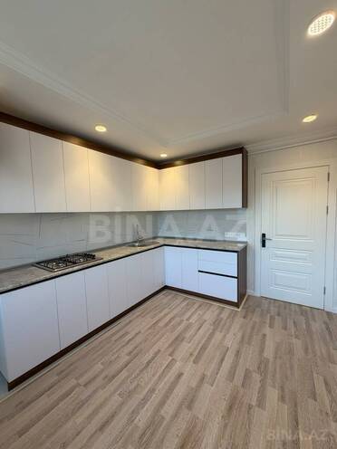 Продаётся 2-комн. вторичка 65 м², м. Ахмедлы, photo 1 from 15
