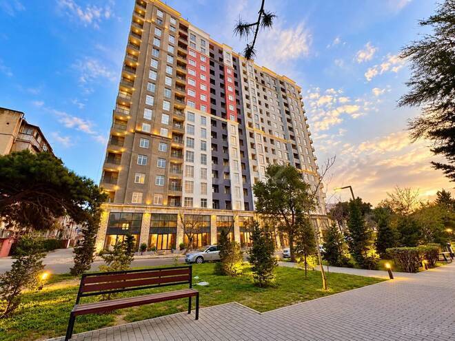 Satılır 4 otaqlı yeni tikili 127 m², Qara Qarayev m., photo 1 from 11