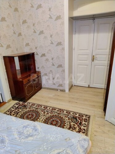 Сдается 4-комн. вторичка 90 м², м. Низами, photo 6 from 14