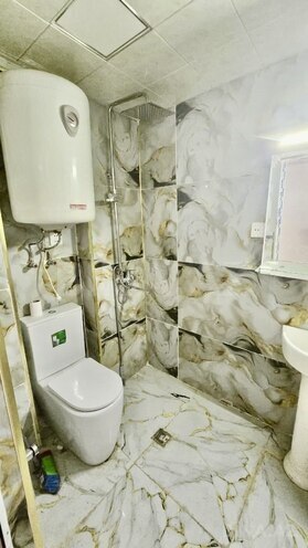 Продаётся 1-комн. вторичка 35 м², м. Кара Караев, photo 11 from 12