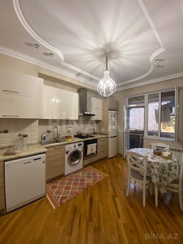 Satılır 2 otaqlı yeni tikili 60 m², 7-ci mikrorayon q., photo 1 from 10