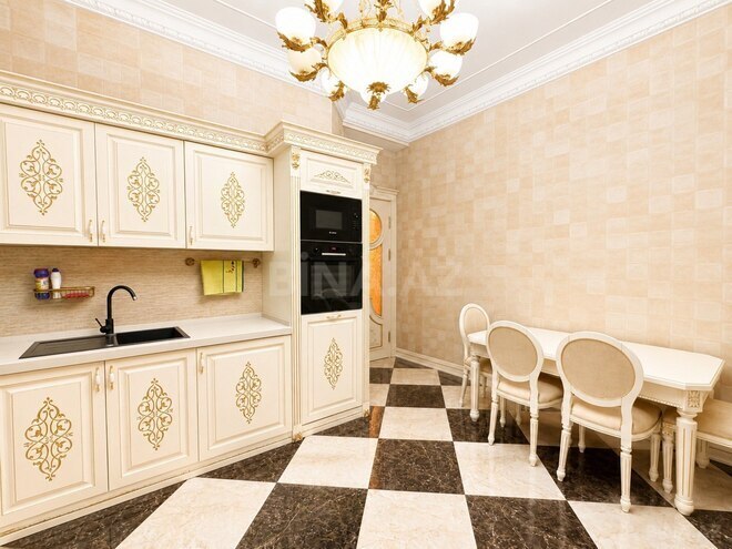 Сдаётся 3-комн. новостройка 140 м², м. 28 мая, photo 17 from 23