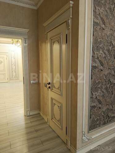 Продаётся 4-комн. новостройка 221 м², м. Низами, photo 19 from 28