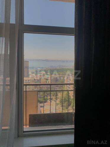 Продаётся 5-комн. вторичка 110 м², м. Ази Асланов, photo 19 from 21