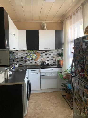 Продаётся 5-комн. вторичка 110 м², м. Ази Асланов, photo 14 from 21