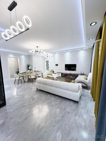Сдаётся 3-комн. новостройка 145 м², м. 8 ноября, photo 4 from 23
