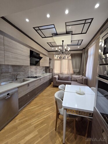 İcarəyə verilir 3 otaqlı yeni tikili 136 m², Gənclik m., photo 1 from 22