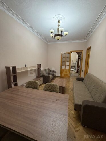 İcarəyə verilir 3 otaqlı köhnə tikili 80 m², Nizami m., photo 4 from 13
