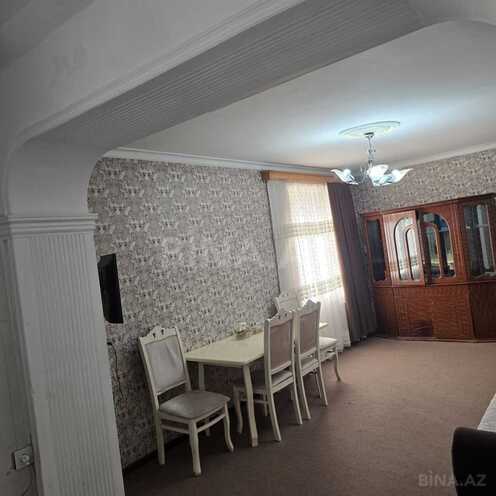 Satılır 2 otaqlı köhnə tikili 40 m², Xalqlar Dostluğu m., photo 3 from 9