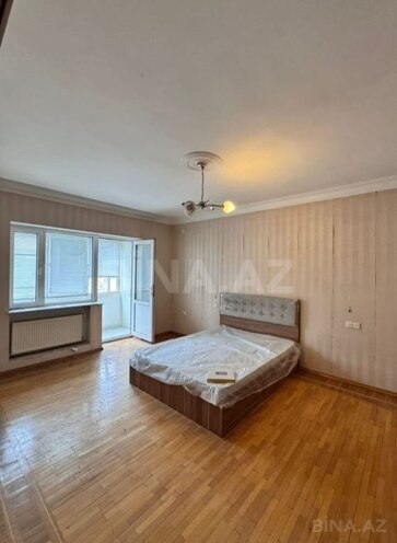 Satılır 3 otaqlı köhnə tikili 140 m², Elmlər Akademiyası m., photo 3 from 12