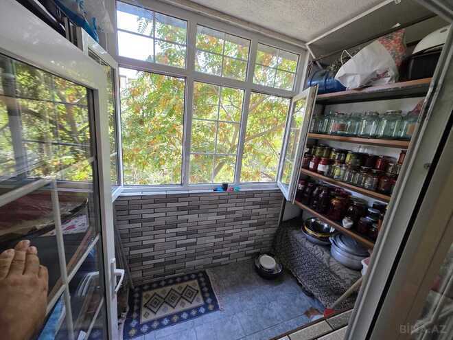 Продаётся 3-комн. вторичка 70 м², м. Нефтчиляр, photo 13 from 14