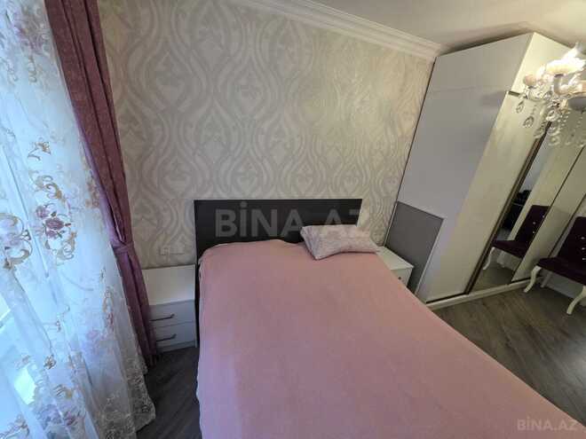 Продаётся 3-комн. вторичка 70 м², м. Нефтчиляр, photo 8 from 14