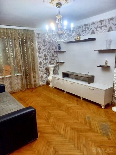 Сдается 3-комн. вторичка 75 м², м. Нариман Нариманов, photo 1 from 9