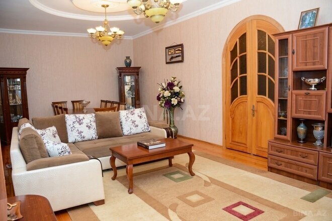 Продается 6-комн. дом/дача 200 м², пос. Карачухур, photo 3 from 19