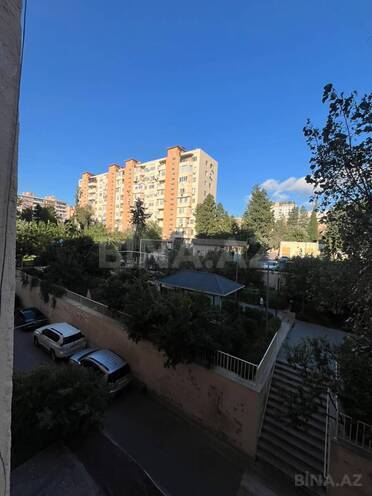 Продаётся 3-комн. вторичка 65 м², м. Ахмедлы, photo 7 from 18