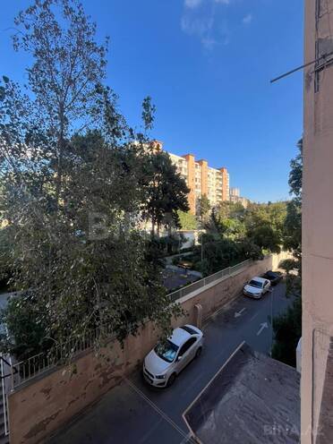 Продаётся 3-комн. вторичка 65 м², м. Ахмедлы, photo 8 from 18