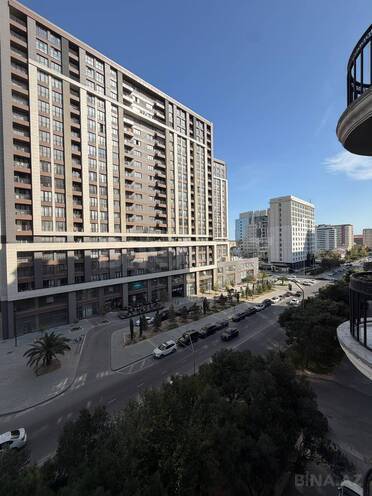 Продаётся 3-комн. новостройка 92 м², м. Шах Исмаил Хатаи, photo 1 from 18