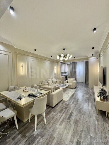 Продаётся 2-комн. новостройка 92 м², м. Гянджлик, photo 3 from 17