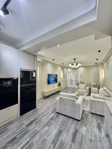 Продаётся 2-комн. новостройка 92 м², м. Гянджлик, photo 5 from 17