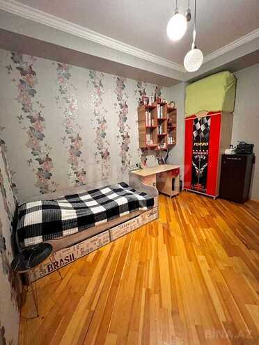 Продаётся 3-комн. вторичка 80 м², м. Халглар Достлугу, photo 1 from 9