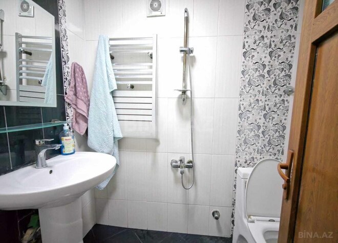 Продаётся 3-комн. вторичка 85 м², м. 8 ноября, photo 4 from 9