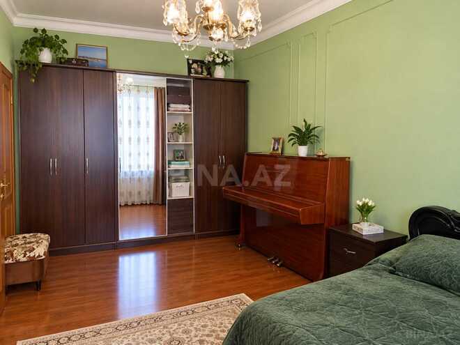 Продаётся 5-комн. вторичка 120 м², м. Ази Асланов, photo 3 from 7
