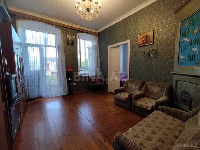Satılır 3 otaqlı köhnə tikili 75 m², M.Ə.Rəsulzadə q., photo 5 from 19