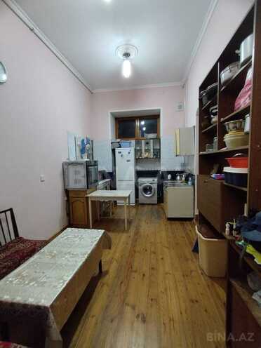 Satılır 3 otaqlı köhnə tikili 75 m², M.Ə.Rəsulzadə q., photo 11 from 19