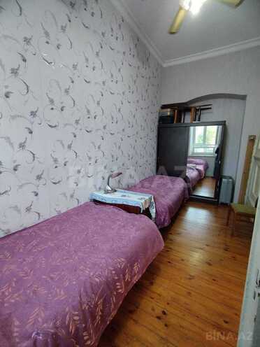 Satılır 3 otaqlı köhnə tikili 75 m², M.Ə.Rəsulzadə q., photo 8 from 19
